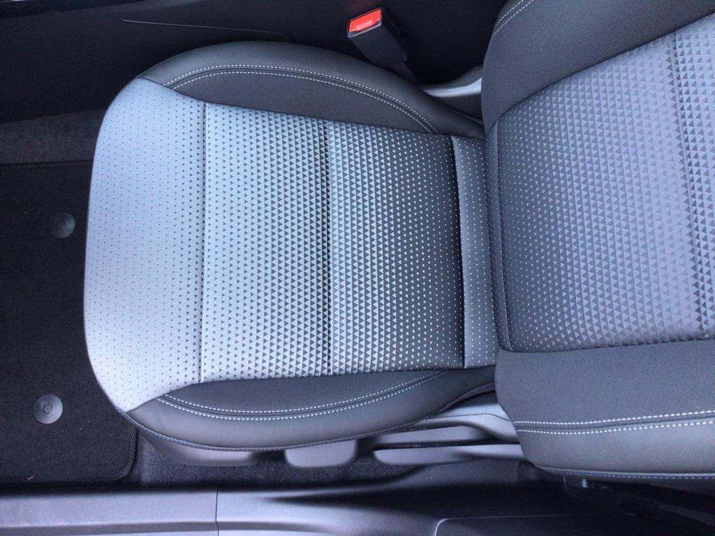 new 2025 Chevrolet Trax car, priced at $24,669