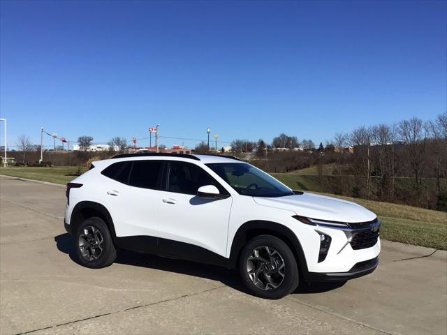 new 2025 Chevrolet Trax car, priced at $24,897