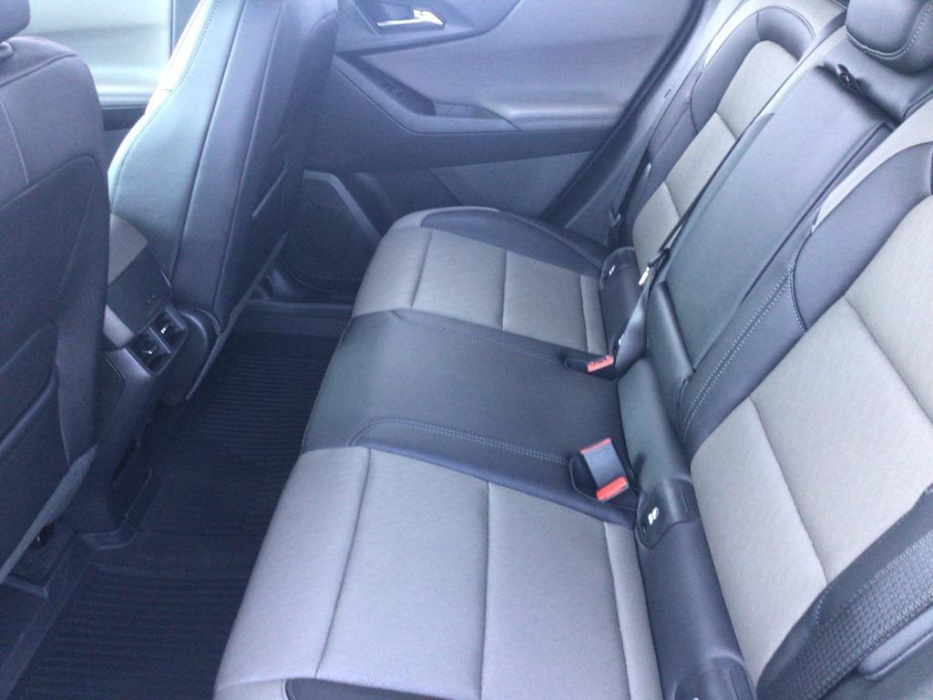 new 2026 Chevrolet Equinox car, priced at $33,296