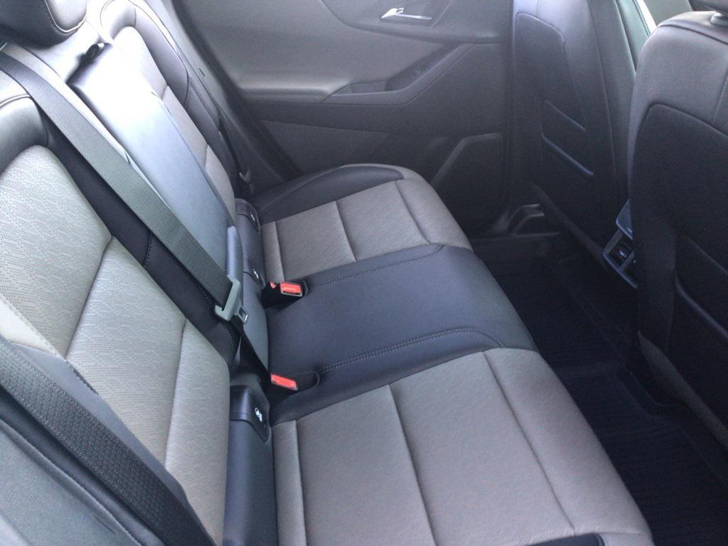 new 2026 Chevrolet Equinox car, priced at $33,296