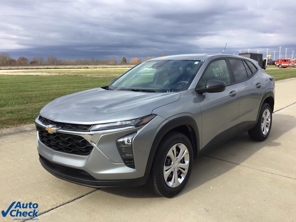 used 2024 Chevrolet Trax car, priced at $18,662