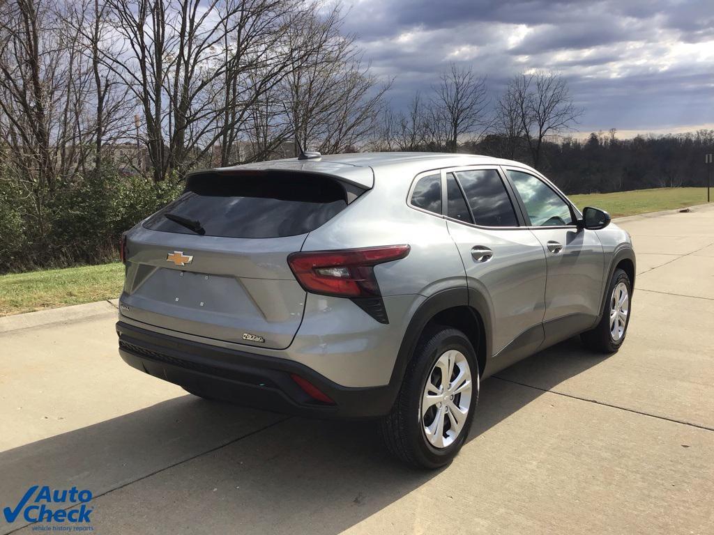 used 2024 Chevrolet Trax car, priced at $18,662