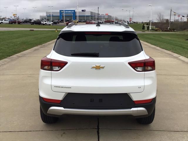 new 2025 Chevrolet TrailBlazer car, priced at $28,459