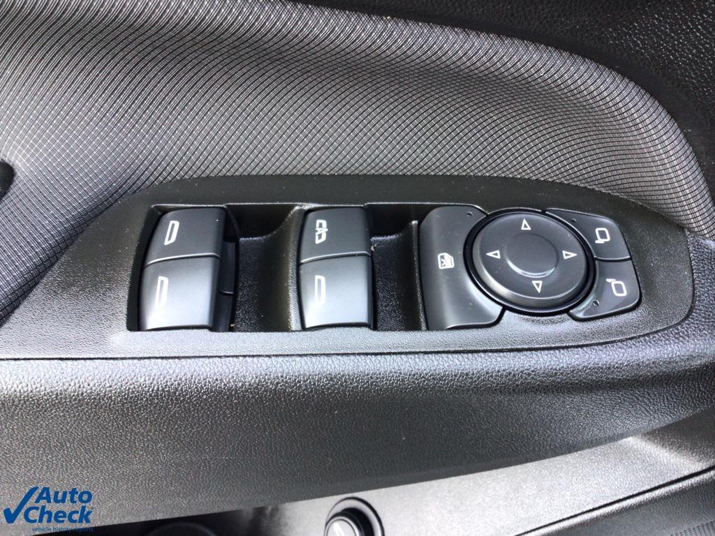 used 2022 Chevrolet Equinox car, priced at $21,246