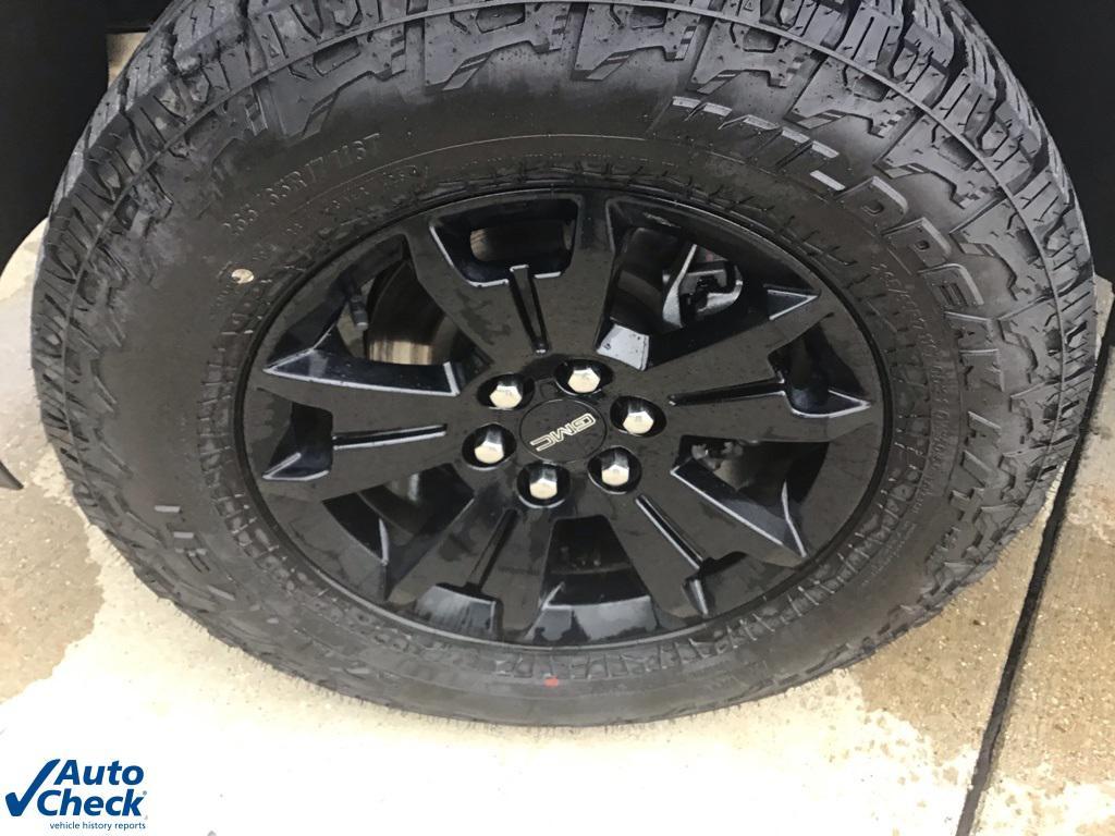 used 2021 GMC Canyon car, priced at $24,095