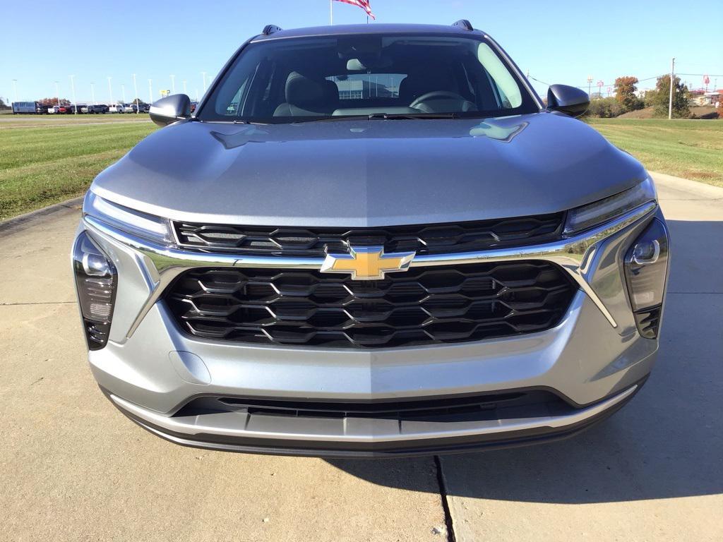 new 2026 Chevrolet Trax car, priced at $25,110