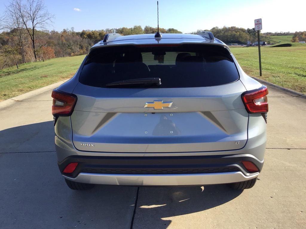 new 2026 Chevrolet Trax car, priced at $25,110