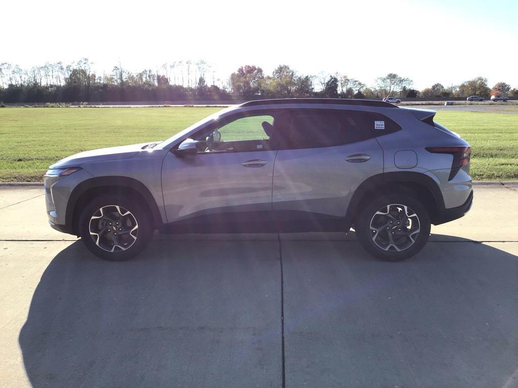new 2026 Chevrolet Trax car, priced at $25,110