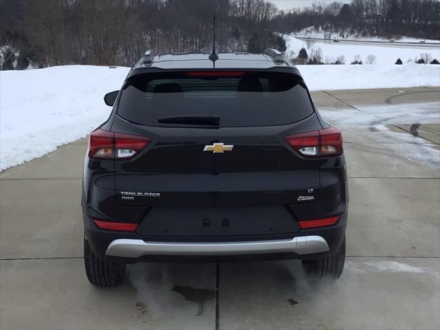 new 2025 Chevrolet TrailBlazer car, priced at $29,459