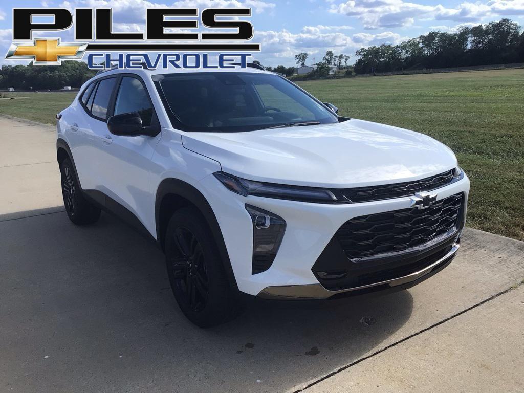 new 2025 Chevrolet Trax car, priced at $24,998