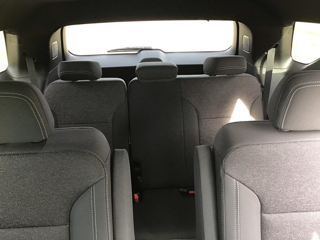 new 2026 Chevrolet Traverse car, priced at $40,055