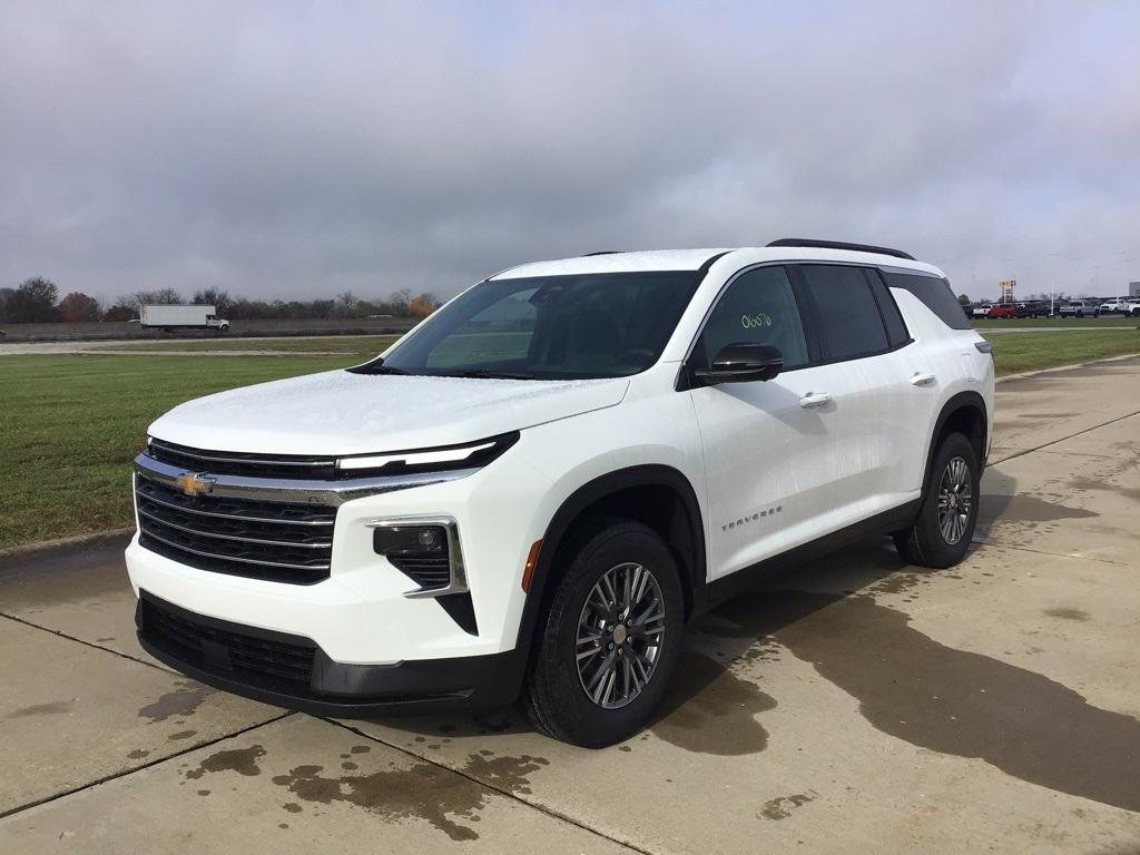 new 2026 Chevrolet Traverse car, priced at $40,055