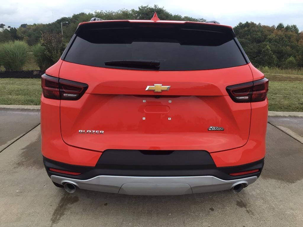 new 2025 Chevrolet Blazer car, priced at $35,296