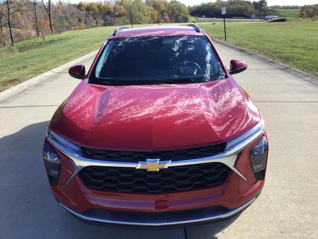 new 2026 Chevrolet Trax car, priced at $23,662