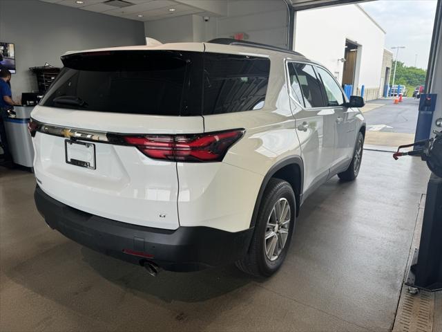 used 2023 Chevrolet Traverse car, priced at $32,246
