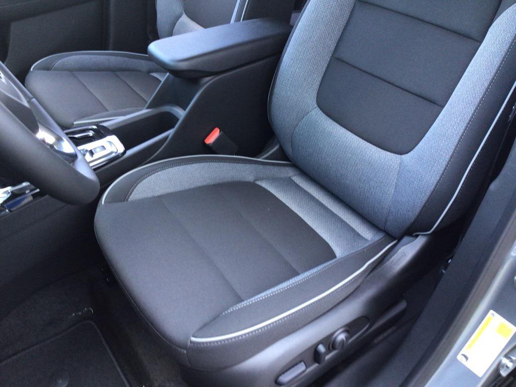 new 2026 Chevrolet TrailBlazer car, priced at $27,455