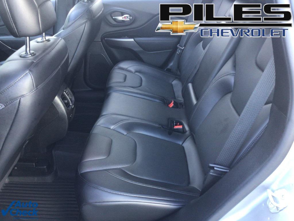 used 2021 Jeep Cherokee car, priced at $20,586