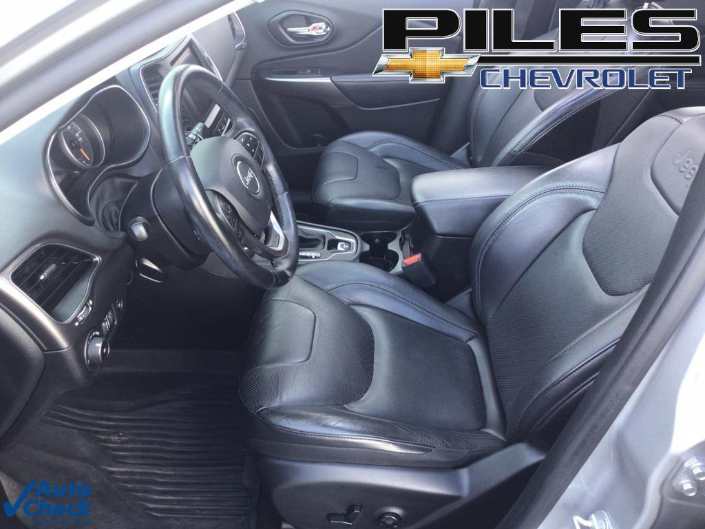 used 2021 Jeep Cherokee car, priced at $20,586