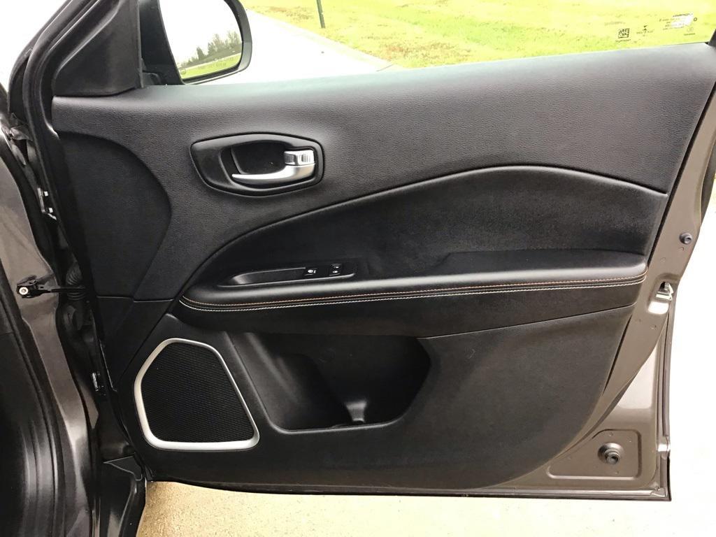 used 2020 Jeep Compass car