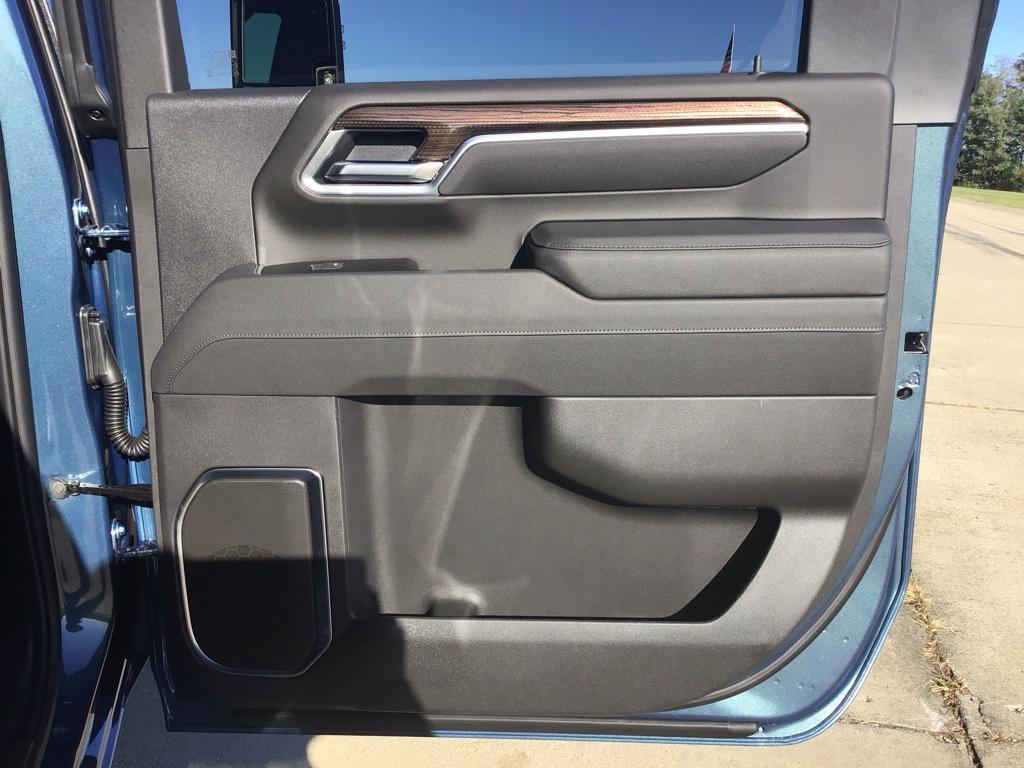 new 2026 Chevrolet Silverado 2500 car, priced at $65,588
