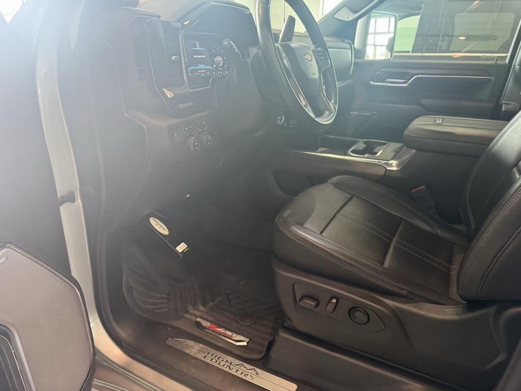 used 2024 Chevrolet Silverado 2500 car, priced at $66,100