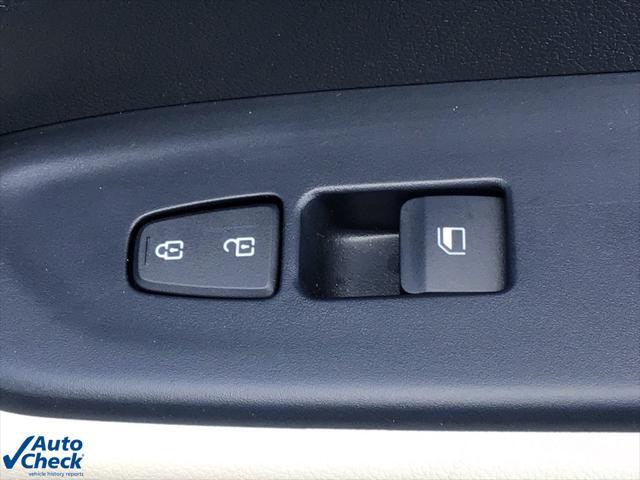 used 2024 Hyundai Venue car, priced at $20,071