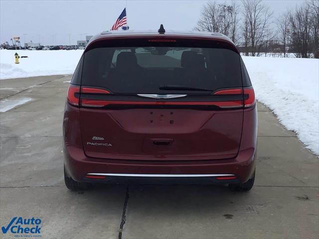 used 2023 Chrysler Pacifica car, priced at $25,998