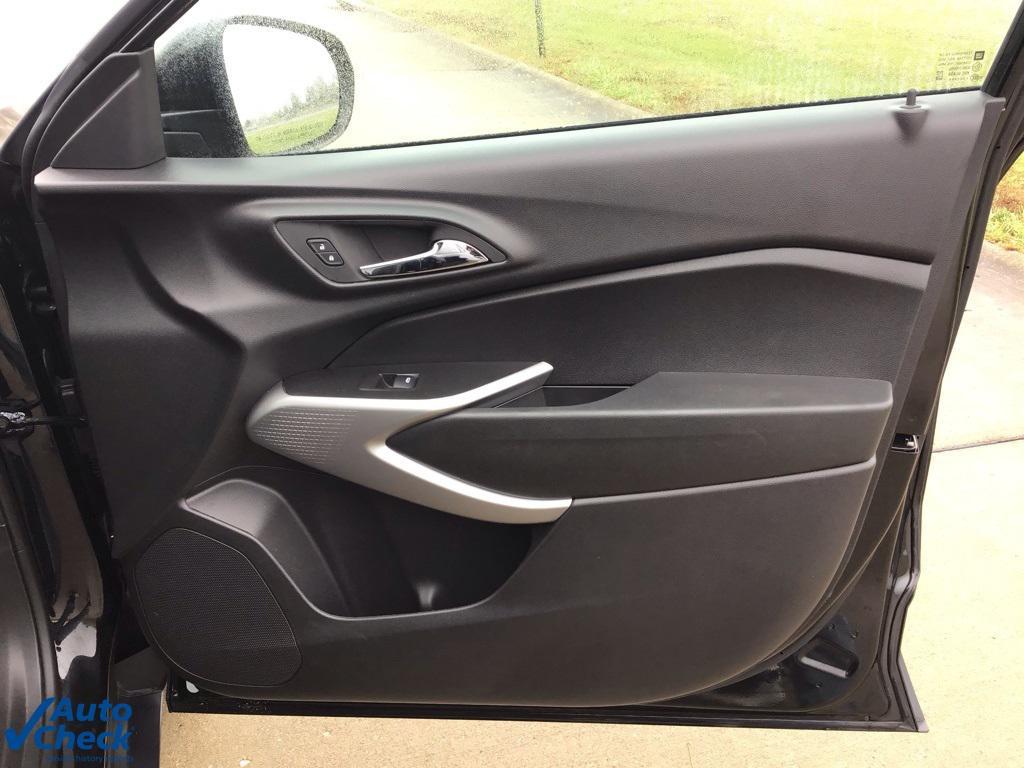 used 2024 Chevrolet Trax car, priced at $20,151