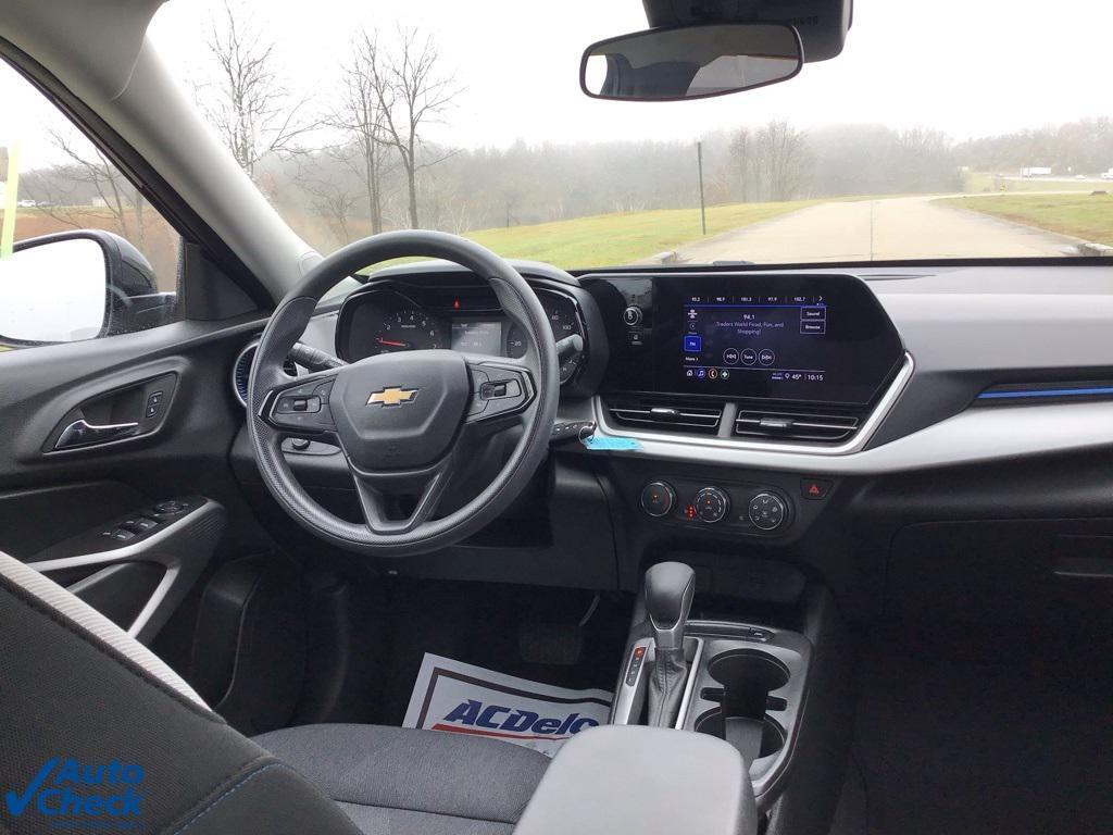 used 2024 Chevrolet Trax car, priced at $20,151