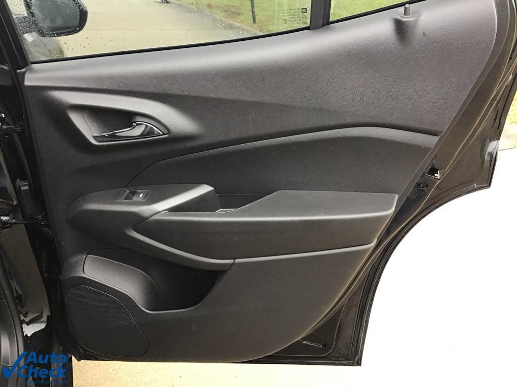 used 2024 Chevrolet Trax car, priced at $20,151