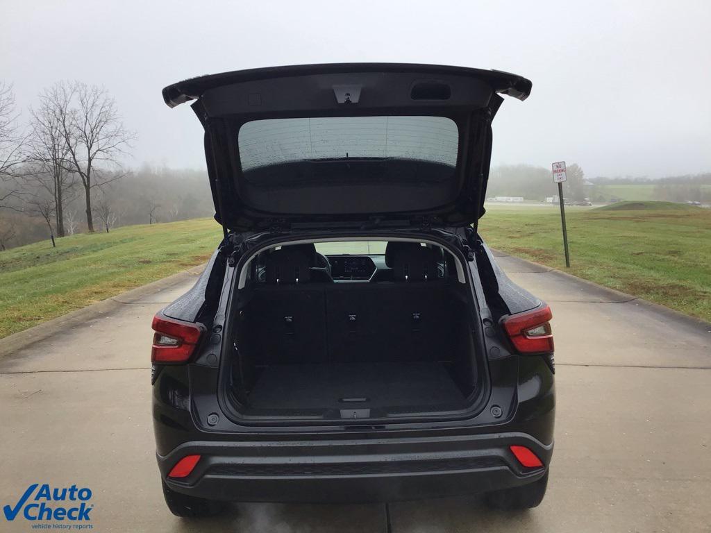 used 2024 Chevrolet Trax car, priced at $20,151