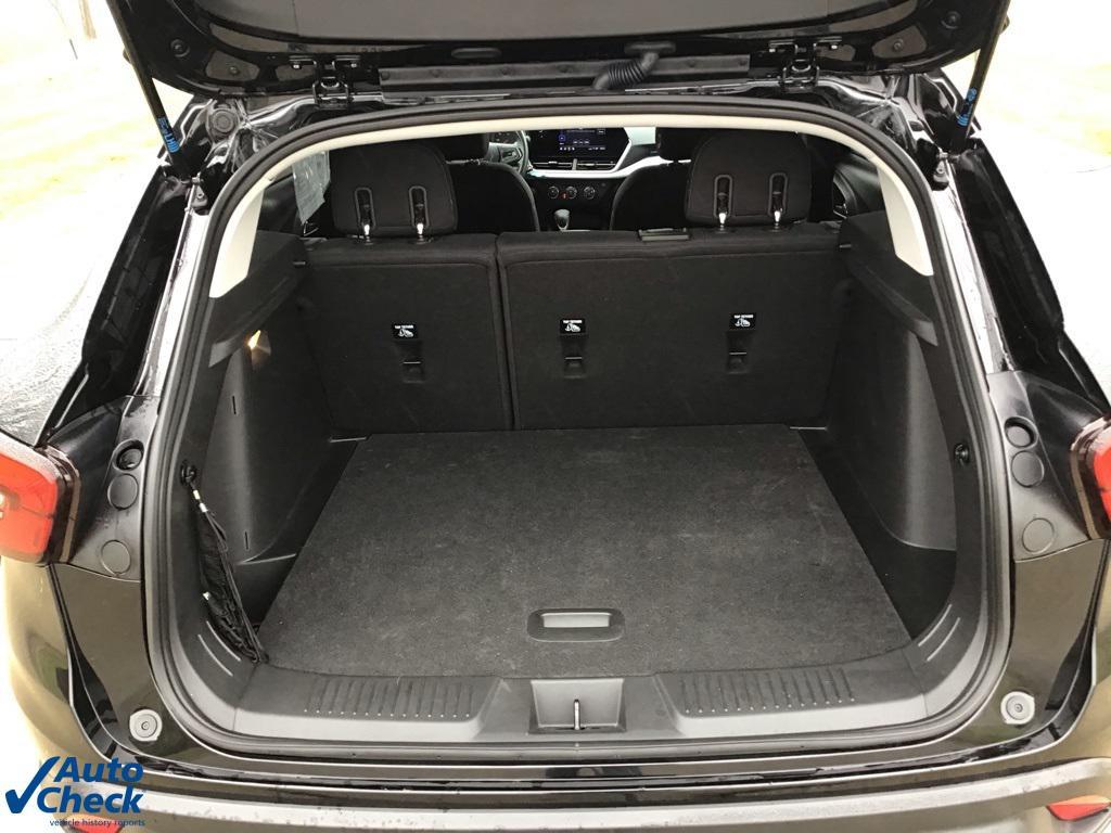 used 2024 Chevrolet Trax car, priced at $20,151