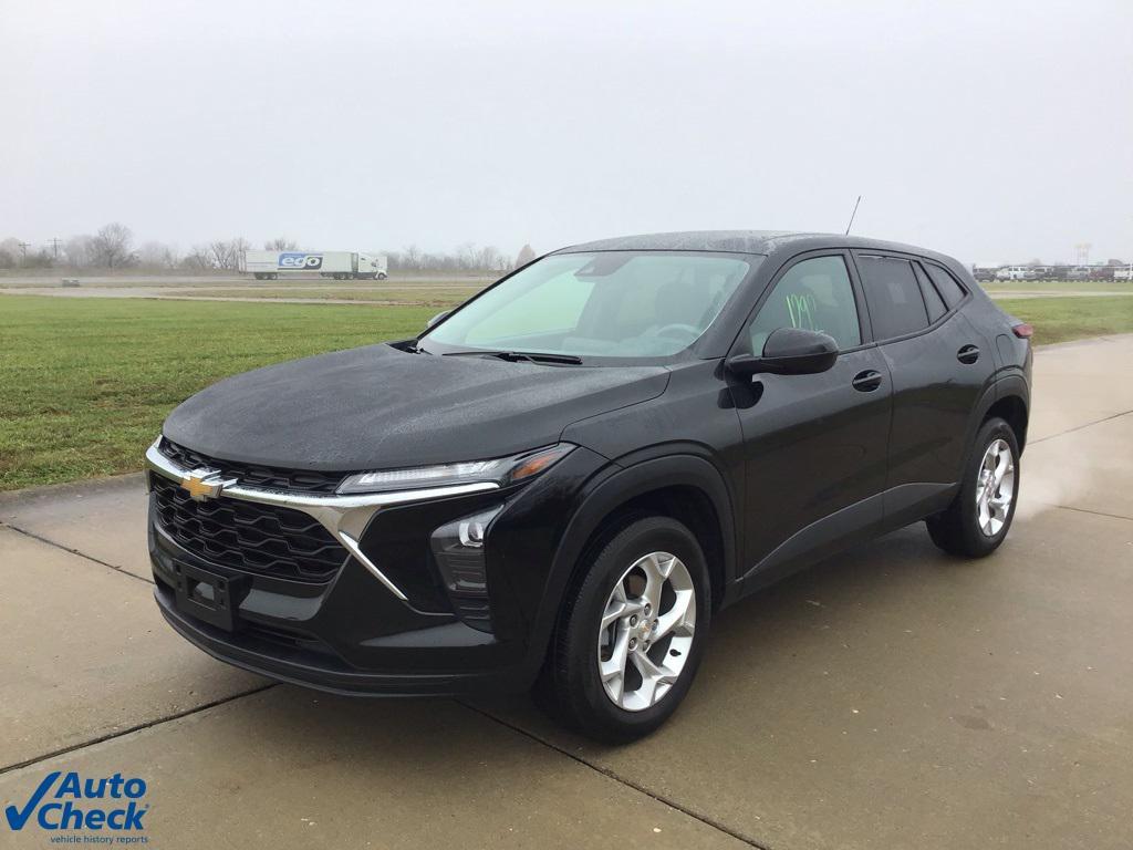 used 2024 Chevrolet Trax car, priced at $20,151