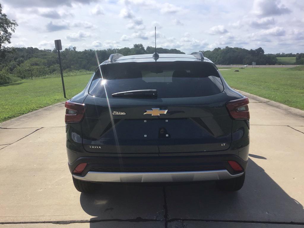 new 2025 Chevrolet Trax car, priced at $23,819