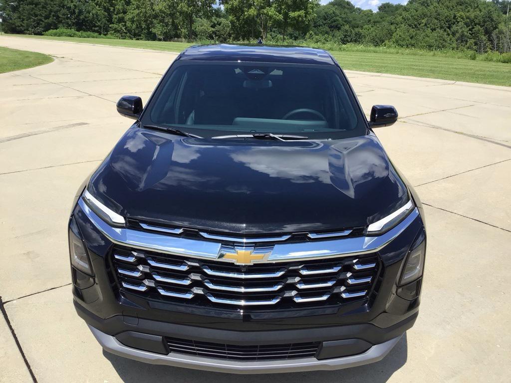 new 2026 Chevrolet Equinox car, priced at $29,998