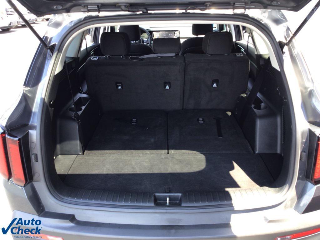 used 2023 Kia Sorento car, priced at $25,299