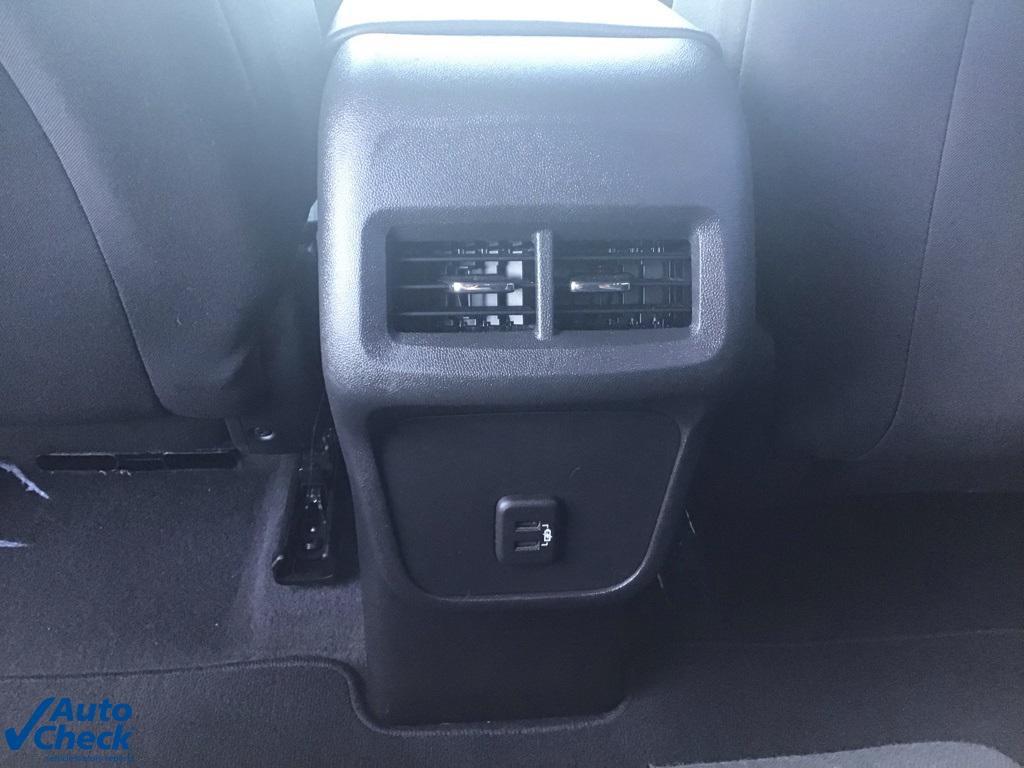 used 2024 Chevrolet Equinox car, priced at $22,620