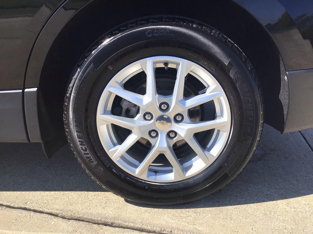 used 2022 Chevrolet Equinox car, priced at $19,372