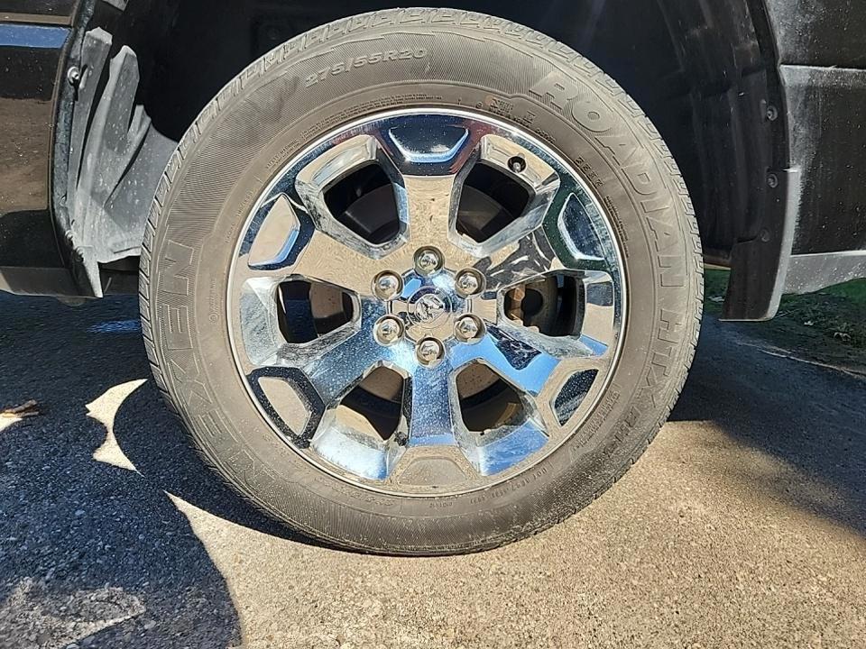 used 2022 Ram 1500 car, priced at $34,152