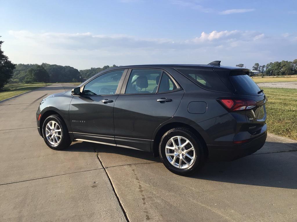 used 2022 Chevrolet Equinox car, priced at $19,574