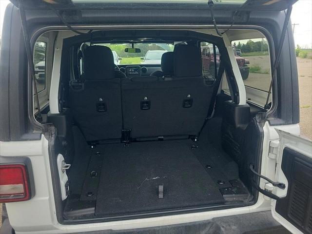 used 2022 Jeep Wrangler Unlimited car, priced at $31,386