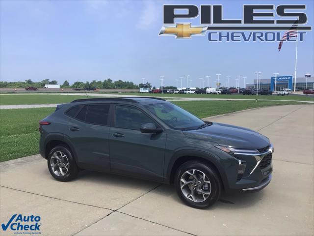 used 2025 Chevrolet Trax car, priced at $24,997