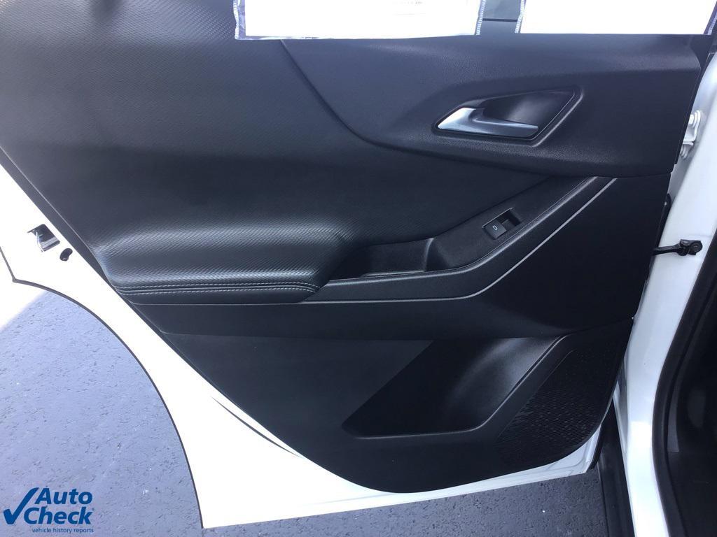used 2025 Chevrolet Equinox car, priced at $25,002