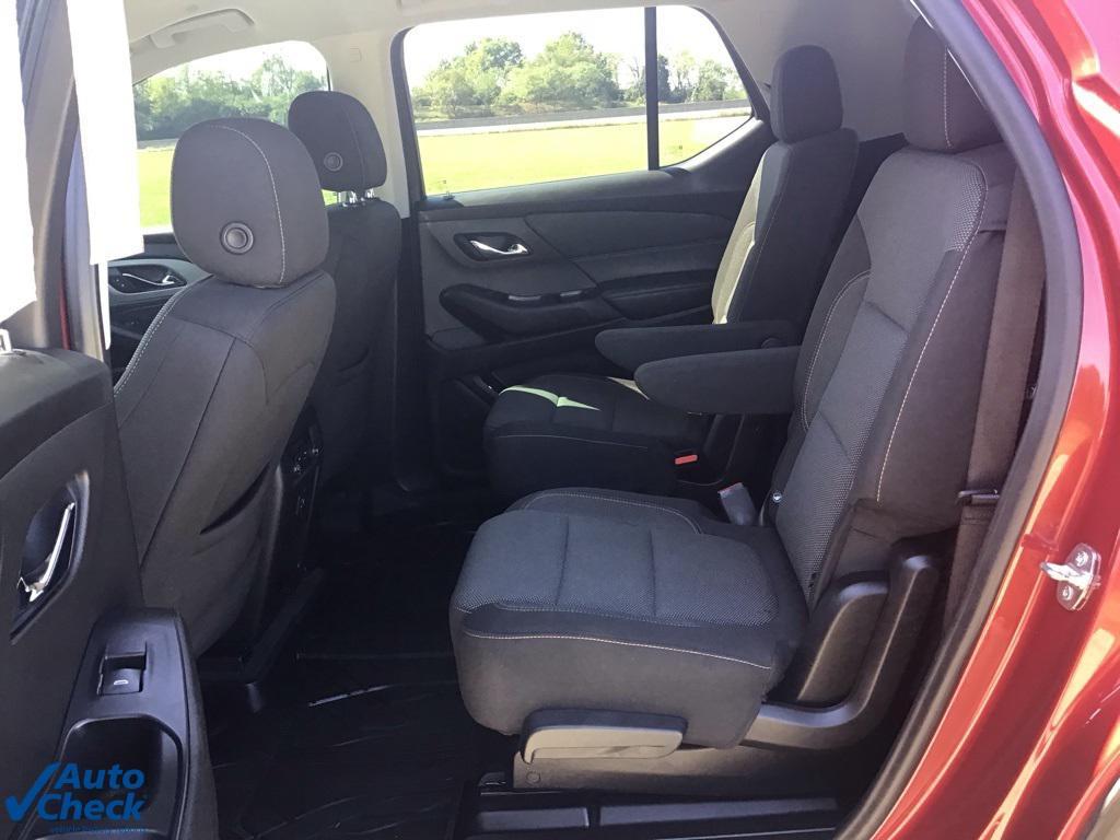 used 2021 Chevrolet Traverse car, priced at $22,237