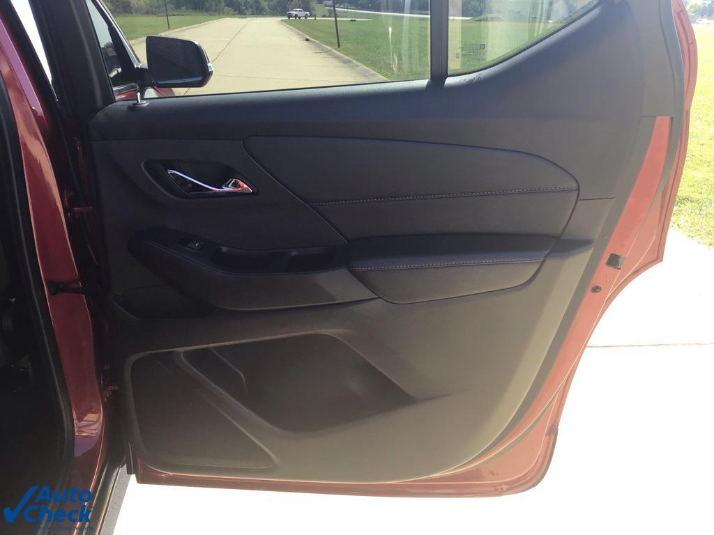 used 2021 Chevrolet Traverse car, priced at $22,237