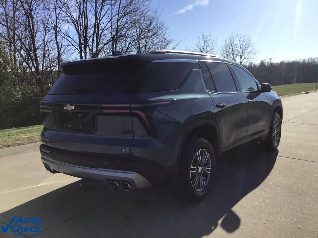 used 2024 Chevrolet Traverse car, priced at $32,500