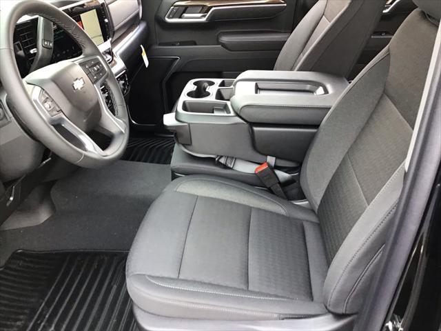 new 2025 Chevrolet Silverado 1500 car, priced at $45,639