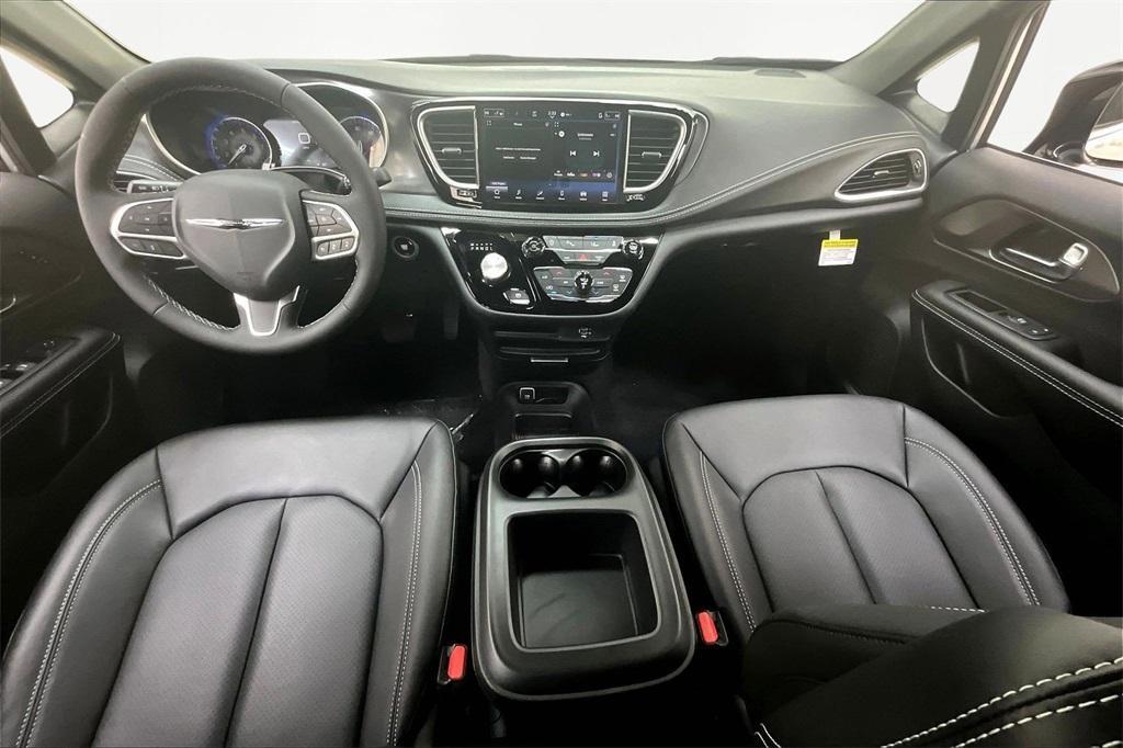 new 2026 Chrysler Pacifica car, priced at $43,140