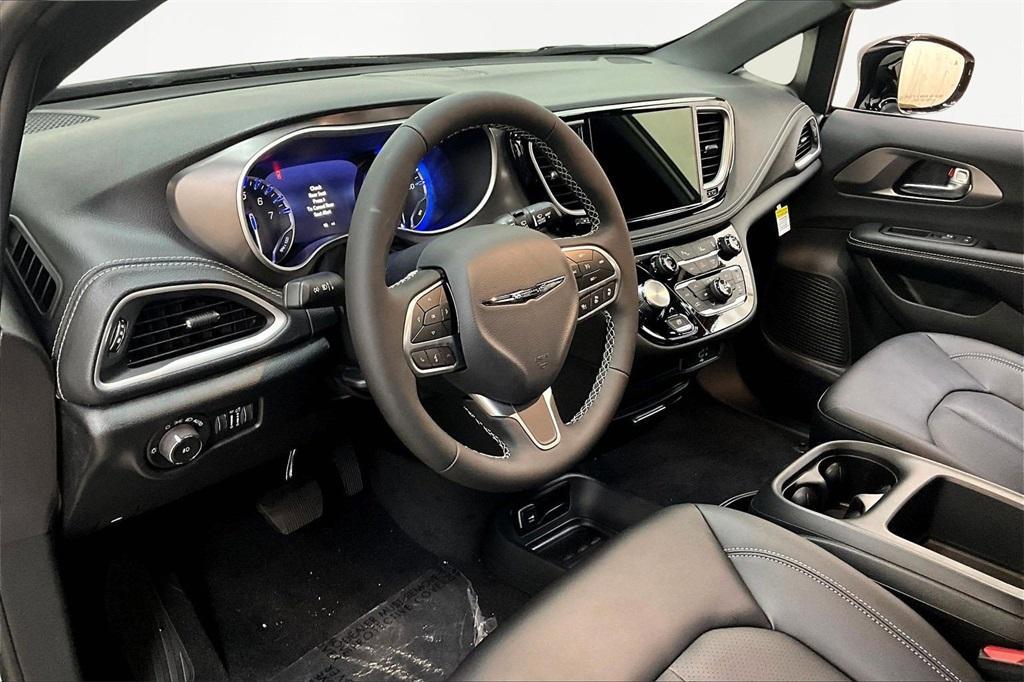 new 2026 Chrysler Pacifica car, priced at $43,140