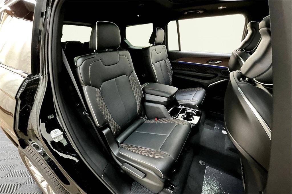 new 2025 Jeep Grand Cherokee L car, priced at $55,093